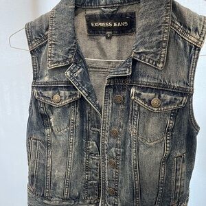 Express Jeans Women’s Denim Vest Size Medium